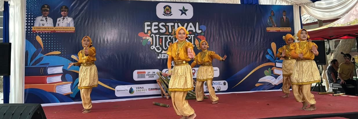 Angkat Seni dan Budaya Lokal, Murid MAN Jeneponto Tampil Memukau di Festival Literasi Jeneponto 2026